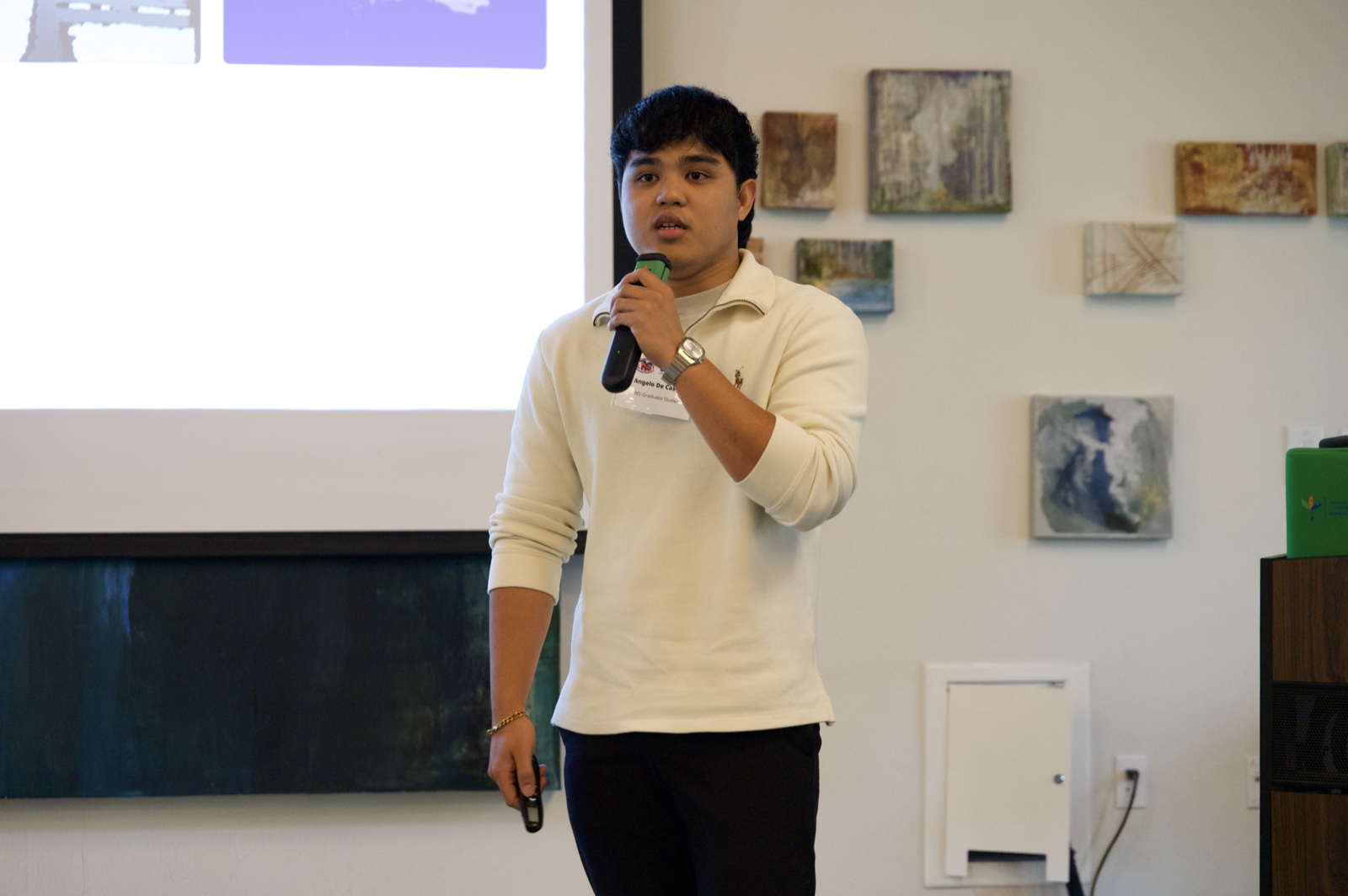 Angelo De Castro giving an oral presentation at the 2026 UF/IFAS Animal Sciences Symposium